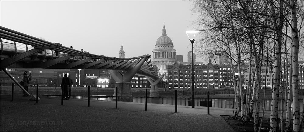 St Pauls Cathedral, Dusk