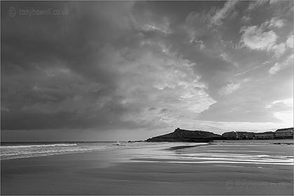 Porthmeor-Beach-St-Ives-Sunrise-Cornwall