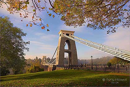 Clifton-Suspension-Bridge-Autumn