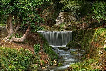 Menacuddle-Holy-Well-Waterfall-St-Austell-Cornwall