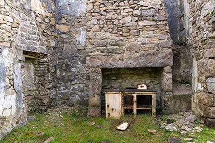 Abandoned-House-Cornwall