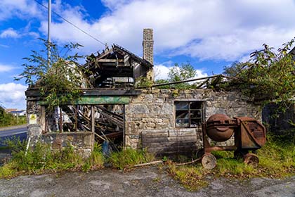Abandoned-Workshop-Trewoon-Cornwall