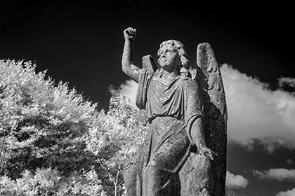 Angel-Sculpture-Infrared-St-Day-Rd-Cemetery-Redruth-Cornwall