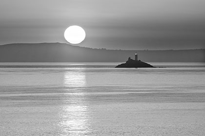 Godrevy-Lighthouse-Sunrise-Cornwall