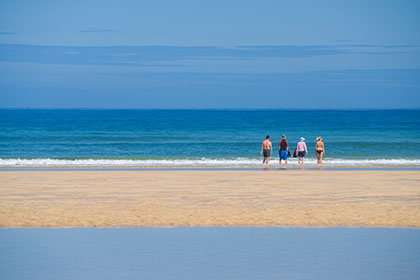 People-on-Beach-Porthkidney-Cornwall
