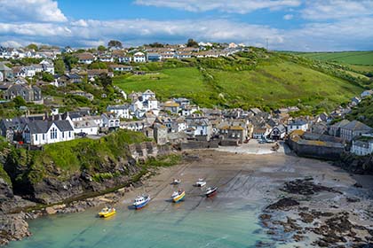 Port-Isaac-Harbour-Cornwall