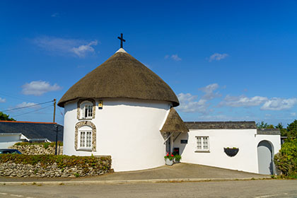Round-House-Veryan-Roseland-Cornwall