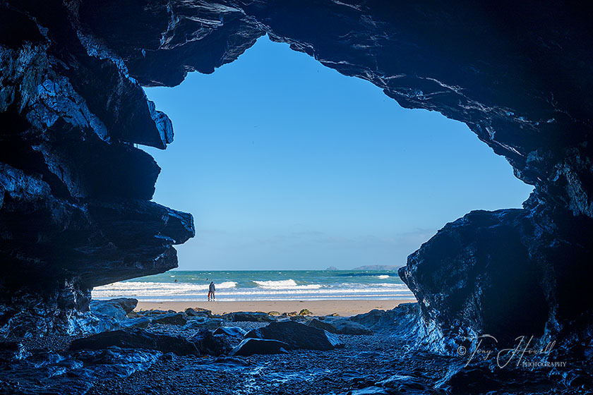 Sea Cave, Trevaunance Cove, St Agnes