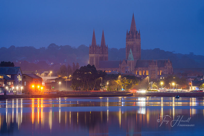 Truro Cathedral, Night