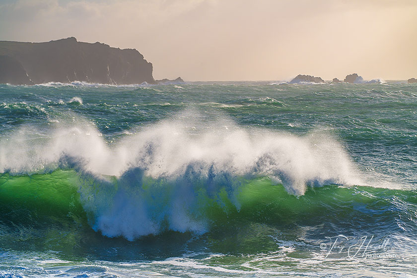 Wave, Kynance Cove